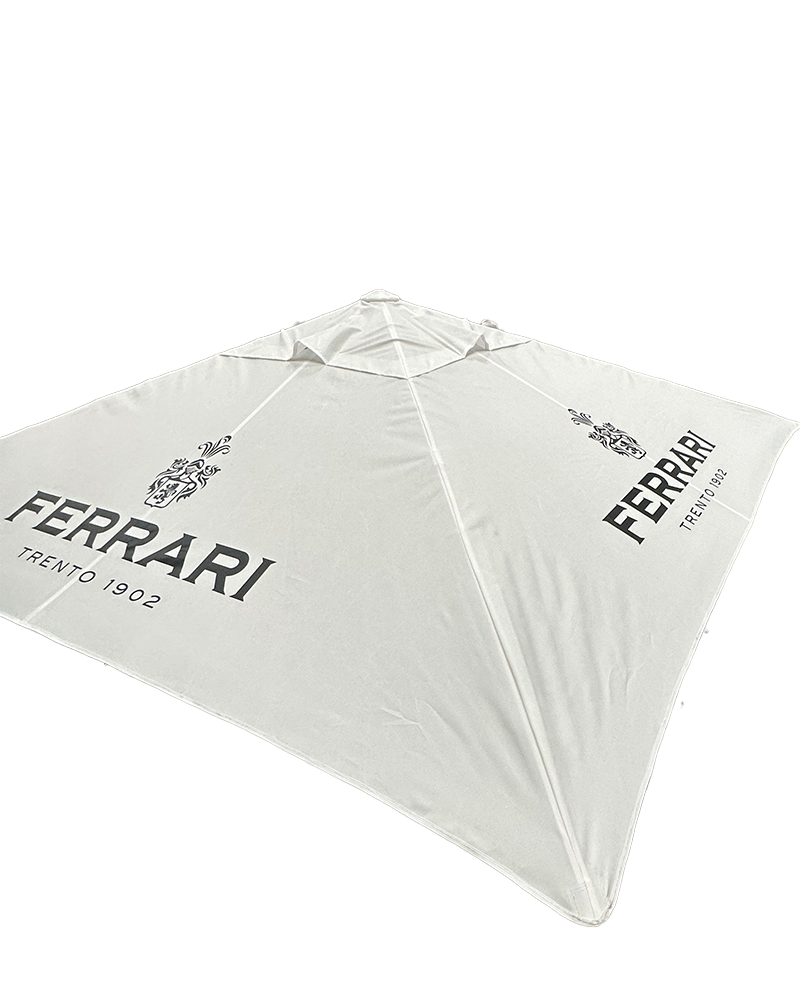 Ferrari,  Parasol wit 300 x 300 cm.